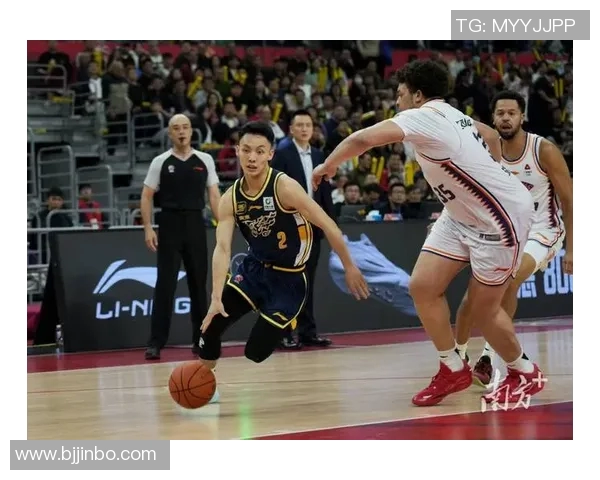 CBA精彩对决广东队力克上海队展现强大实力